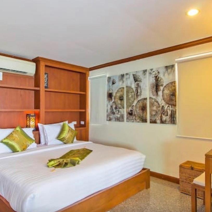 Goodwill Beach House Patong Екстер'єр фото