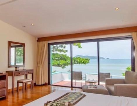 Goodwill Beach House Patong Екстер'єр фото