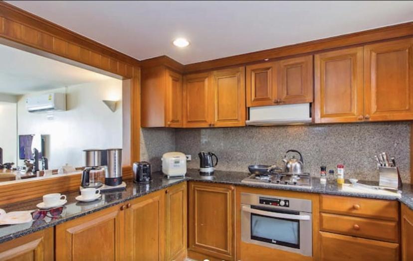 Goodwill Beach House Patong Екстер'єр фото